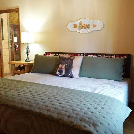 Love Shack Sevierville Dış mekan fotoğraf